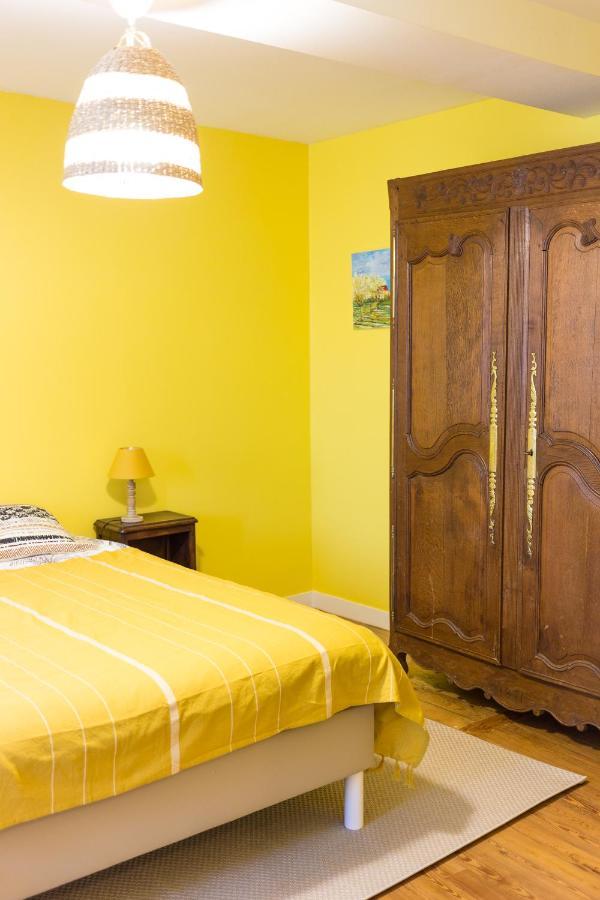 La Tour Cachee Bed and Breakfast Mortain-Bocage Eksteriør billede