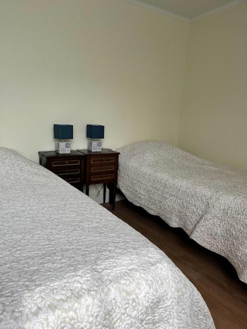 La Tour Cachee Bed and Breakfast Mortain-Bocage Eksteriør billede